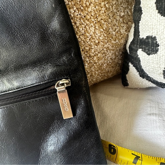 💫 Hobo Black Leather Clutch💫 - Picture 5 of 5